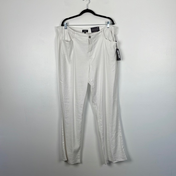 NYDY Lift X Tuck Technology Linen blend white 4 pocket plus size pants Size 18W - Picture 1 of 7